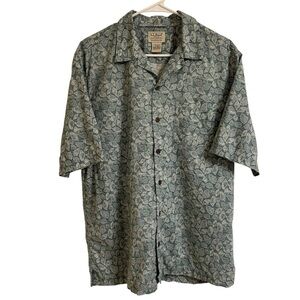 L.L. Bean Green Patterned Casual Button Down Shirt